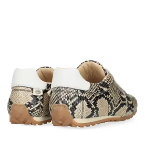 Buty sportowe damskie Fred de la Bretoniere Uta Base image-3