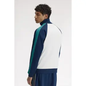 Contrast Sleeve Jacket Fred Perry image-5