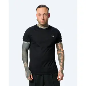 T-shirt à double bande Fred Perry image-1