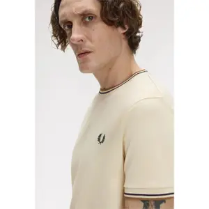 T-shirt Fred Perry Twin Tipped image-4