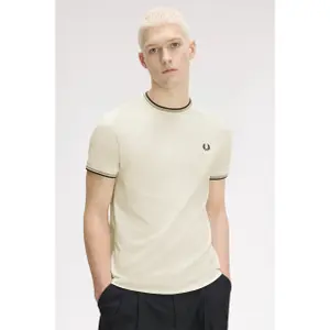Contrast Trim Double Stripe T-Shirt Fred Perry image-5
