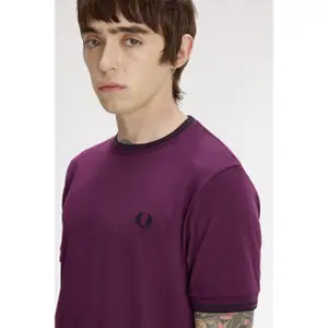 Contrast Trim Double Stripe T-Shirt Fred Perry image-5