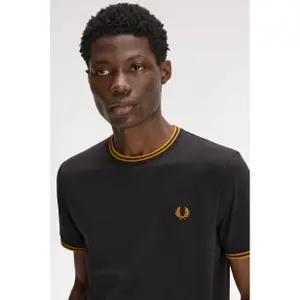 Contrast Trim Double Stripe T-Shirt Fred Perry image-5