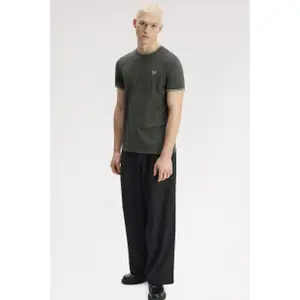 Contrast Trim Double Stripe T-Shirt Fred Perry image-4