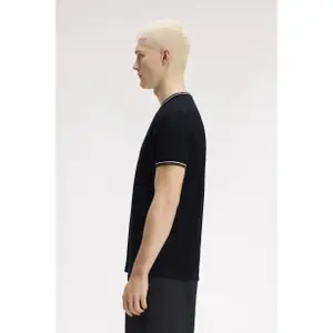 Contrast Trim Double Stripe T-Shirt Fred Perry image-3
