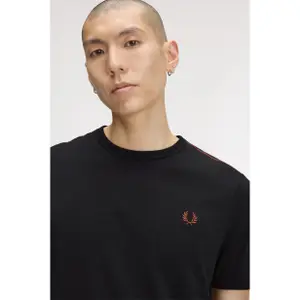T-shirt Fred Perry Contrast Tape Ringer image-5