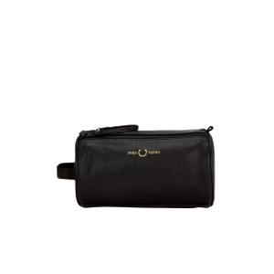 fpl1196-102-tasche-fred-perry-leather-wash-scotch-grain-schwarz-tu