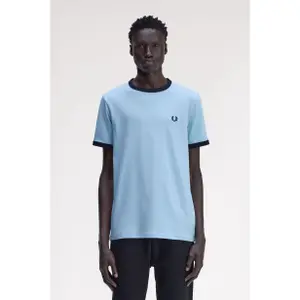 product/f/r/fred-perry_fpm3519_z94_v2_q325_mod1_front.jpg