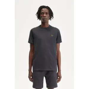 Camiseta con banda de contraste Fred Perry image-1