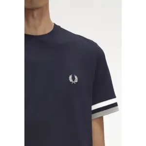Piqué T-shirt with thick piping Fred Perry image-6