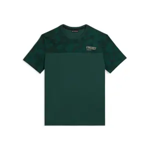 T-shirt με σχέδιο παραλλαγής σε ομοιόχρωμο χρώμα Freddy image-0