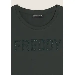 T-shirt με λογότυπο από τρουκς μπροστά για γυναίκες Freddy image-5