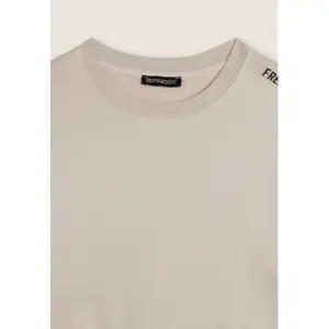 Γυναικείο cropped sweatshirt με τύπωμα στον ώμο Freddy image-6