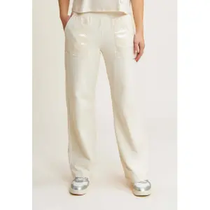 Damenhose aus French Terry Freddy Modal image-4