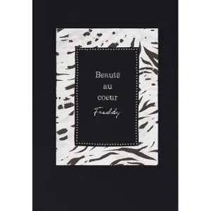 T-Shirt mit Frauenmotiv Freddy Regular Fit image-2