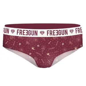 Boxer tattoo girl Freegun image-0