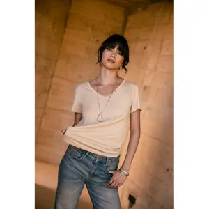 V-neck T-shirt Freeman T Porter Tarissa Icon image-1