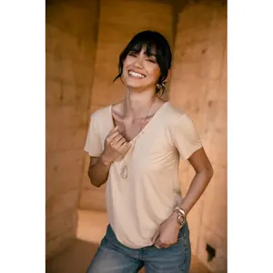 V-neck T-shirt Freeman T Porter Tarissa Icon image-4