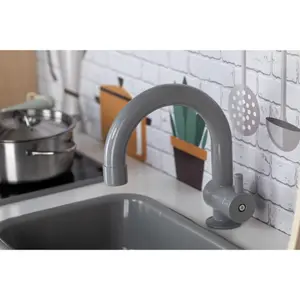 Wooden Kitchen Simulation Game FreeON by Bubaba image-1