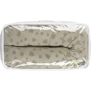 Pregnancy and Nursing Cushion for Babies FreeON by Bubaba Green Hearts image-1