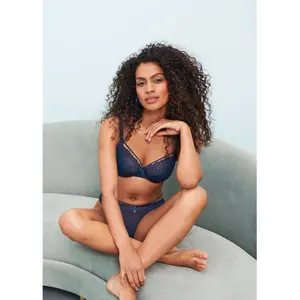 Sujetador plunge con aros para mujer Freya Catwalk image-4
