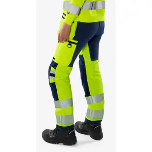 Women's Class 2 High-Visibility Work Trousers Fristads Outdoor 2664 GSTP image-2