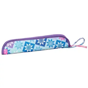 Girl flute holder Frozen image-1