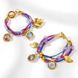 2 in 1 postcards and bracelets creative activity set Frozen image-3