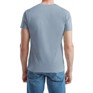 T-shirt Fruit of the Loom Iconic-T image-1