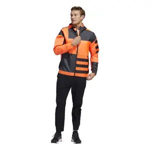 Chaqueta de senderismo adidas Urban Wind Ready image-3