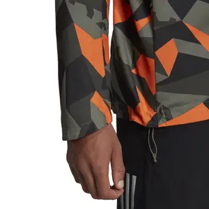 Chaqueta adidas Own the Run Camo image-5