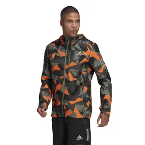 Chaqueta adidas Own the Run Camo image-1
