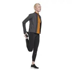 Camiseta de mujer Reebok Night Run Long Sleeve image-2