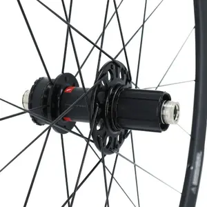 Par de rodas de cassete com eixo passante Fulcrum 700 Fulcrum Racing 600 Disc Centerlock Shimano 12-100 12-142 image-2