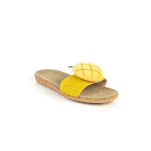 Chaussons femme Funky Steps Scarlett image-1