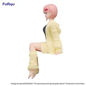 Statuette FuRyu The Quintessential Quintuplets Noodle Stopper Ichika Nakano Loungewear Ver image-3