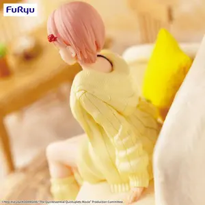 Statuette FuRyu The Quintessential Quintuplets Noodle Stopper Ichika Nakano Loungewear Ver image-5