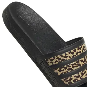 Chanclas de mujer adidas Adilette Shower image-5