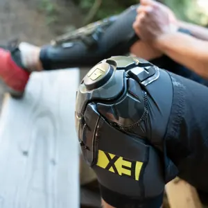 G-Form Pro-X3 Knee Guards image-1