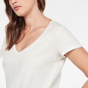 T-Shirt mit V-Ausschnitt Oberteil Grafik 2 Frau G-Star image-4