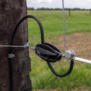 Insulators for reinforced electric corner fences Gallagher (x100) image-1