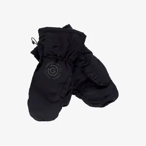 ujjak Galvin Green Levon image-1