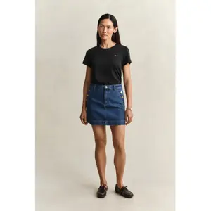 Women's regular t-shirt Gant Shield image-4