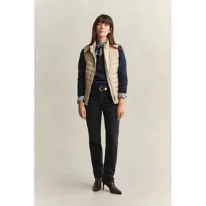 Regular Fit Women's Jumper Gant Tonal Shield image-3