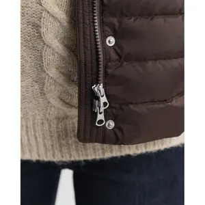 Women's sleeveless down jacket Gant image-3