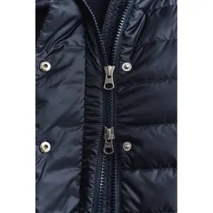 Women's sleeveless down jacket Gant image-3