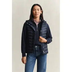 Women's sleeveless down jacket Gant image-6