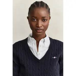 Pull col V femme Gant Classic image-2