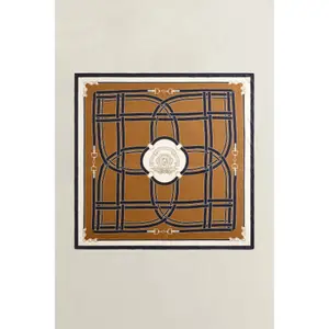 Woman's Chain Pattern Scarf Gant image-1