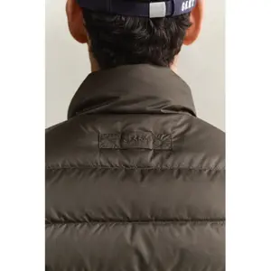 Sleeveless Puffer Jacket Gant image-2